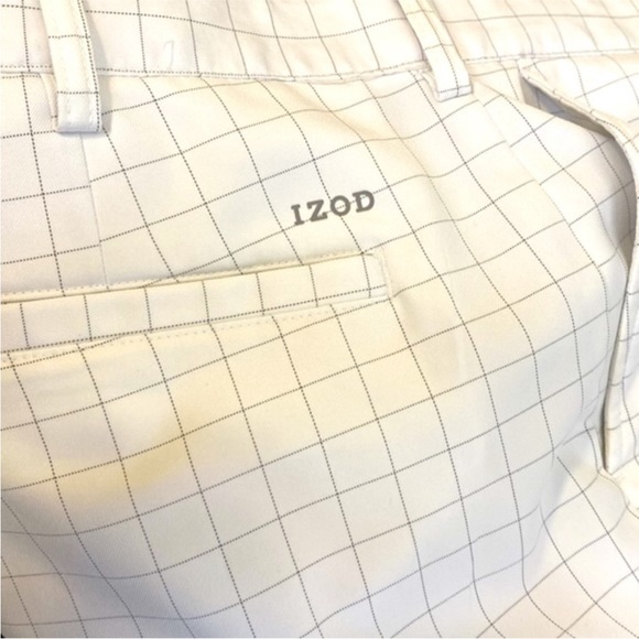 IZOD | NWT Golf shorts - Picture 5 of 10